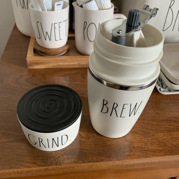 Rae Dunn BREW & GRIND Coffee grinder and drinking mug all in one - Picture 2 of 7